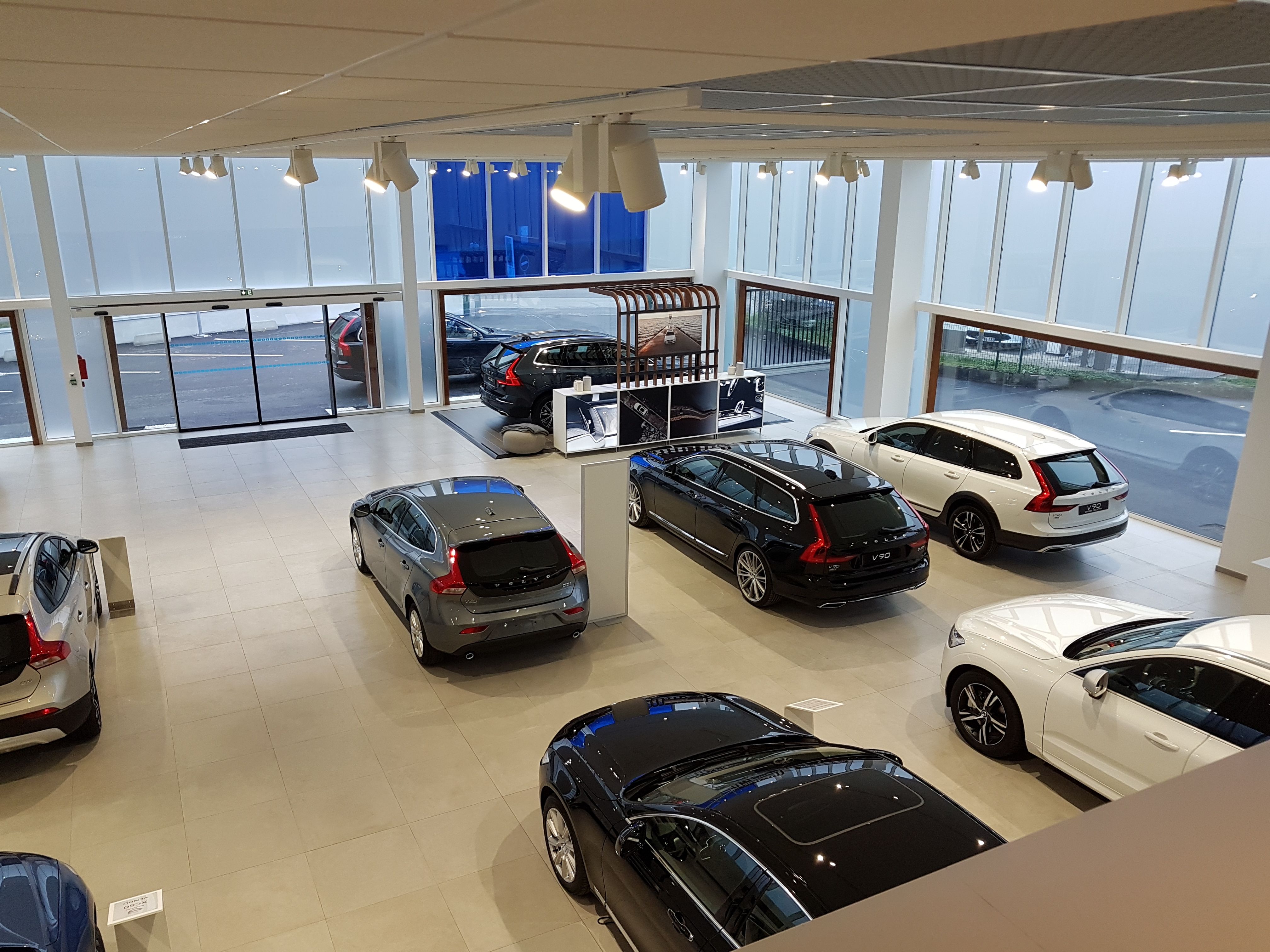 contenu/references/Concession automobile/04chantilly/2017-12-19 15.25.27.jpg